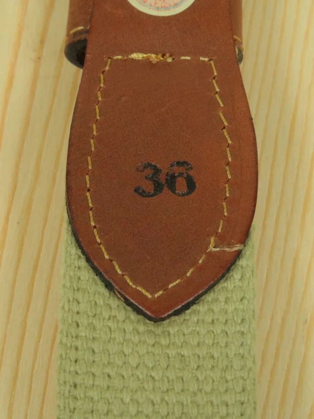 Eagle Belts Georgia Bulldogs Canvas Leather Tip Surcingle Belt Mens 36 Brown